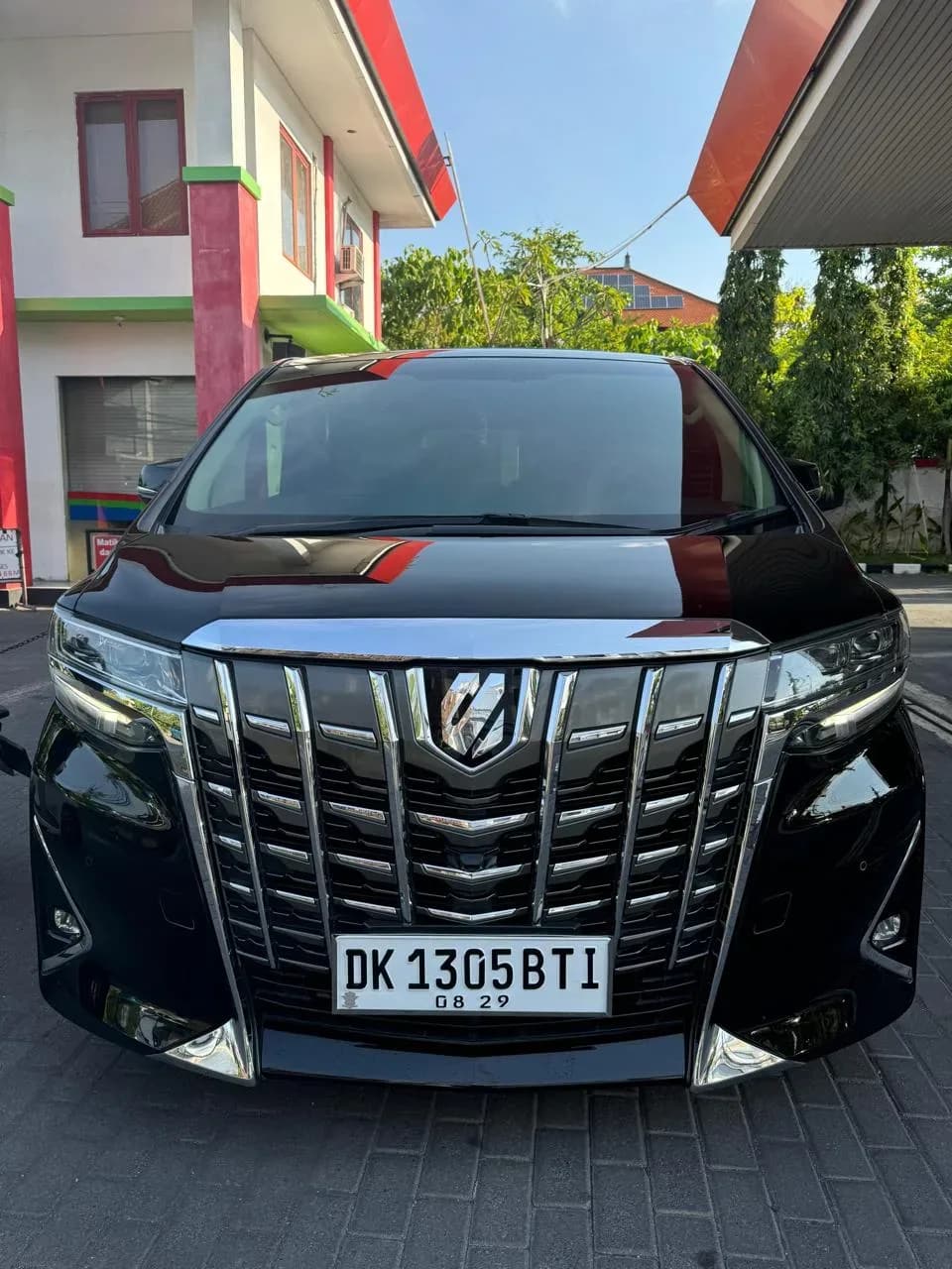 Alphard